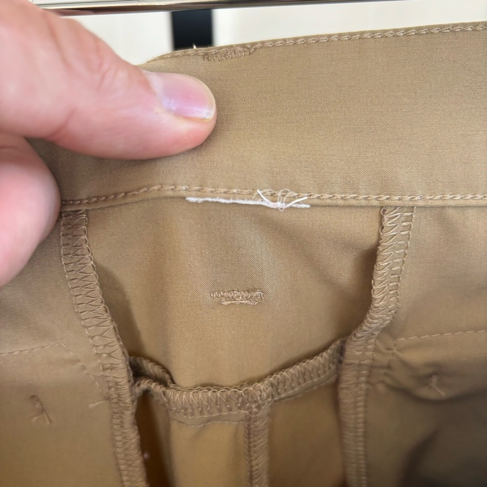 Fabletics Only Pant Tan Athleisure Performance Golf Chino Pants Mens 34x27.5 - Picture 5 of 5